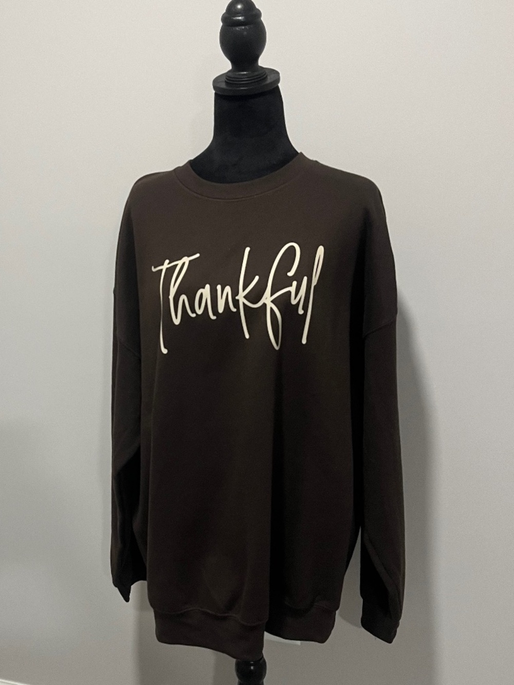 Thankful Sweatshirt Gildan Brown Size XL NWT